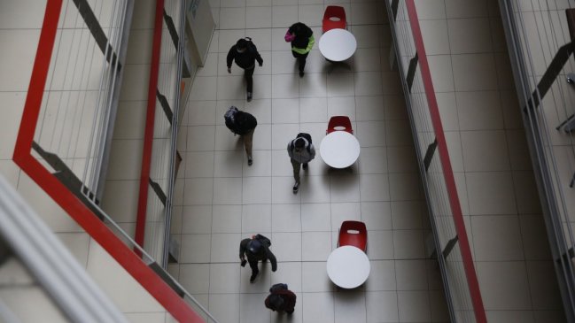 Imacec: Actividad económica cayó un 1% en diciembre