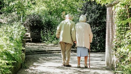   Parejas que dicen adiós 