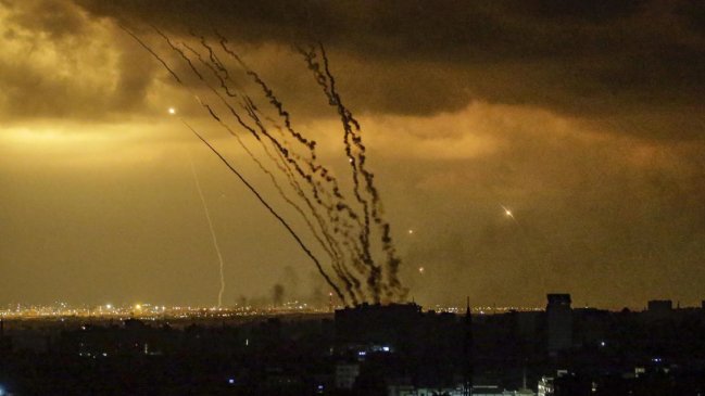   Israel ataca Líbano tras ráfaga de cohetes que dejó un muerto 