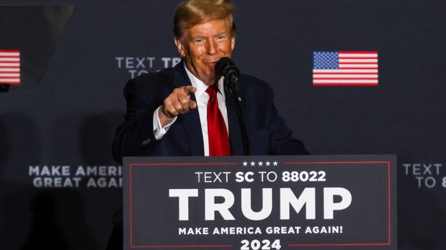 Jefa de campaña de Biden alerta que Trump quiere prohibir el aborto en todo EEUU