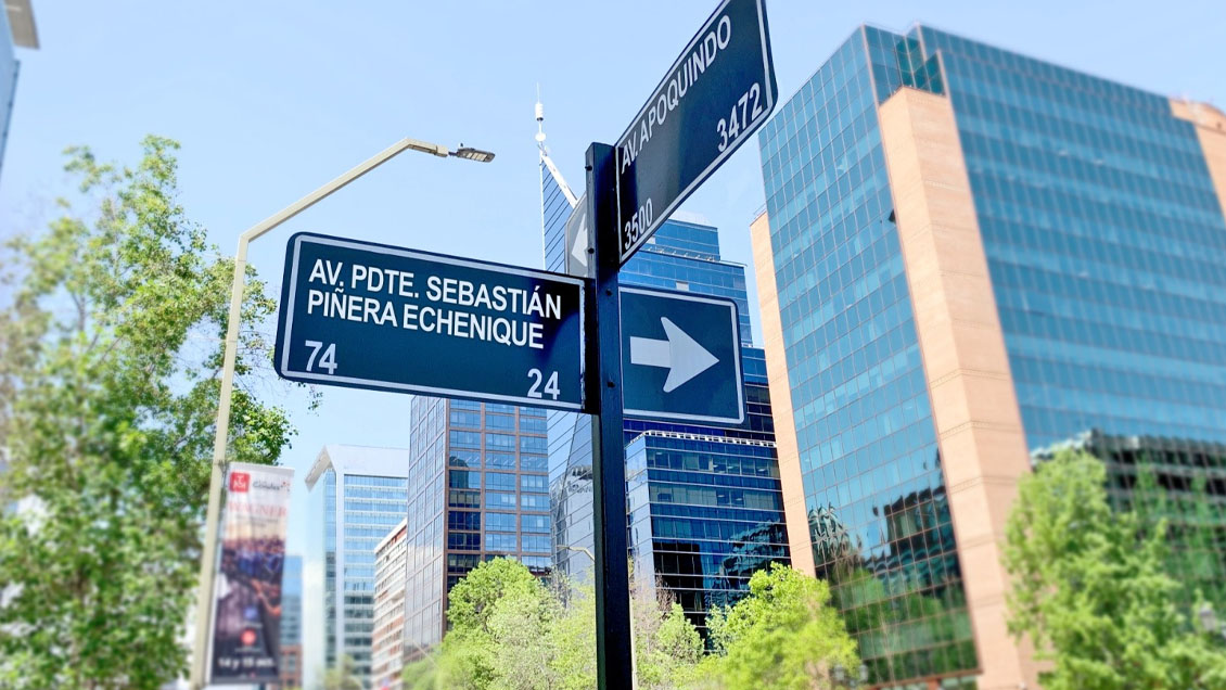 Vecinos de Las Condes aprueban ponerle nombre de Sebastián Piñera a importante avenida Vecinos de Las Condes aprueban ponerle nombre de Sebastián Piñera a importante avenida