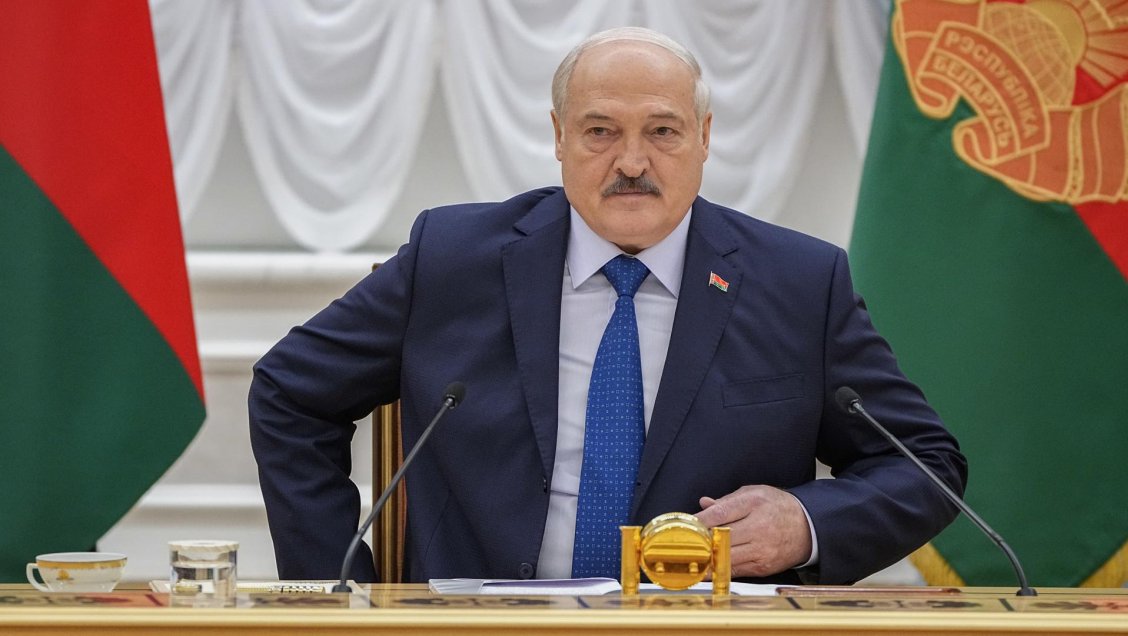 Lukashenko anuncia que se presentará a la reelección en 2025 Lukashenko anuncia que se presentará a la reelección en 2025