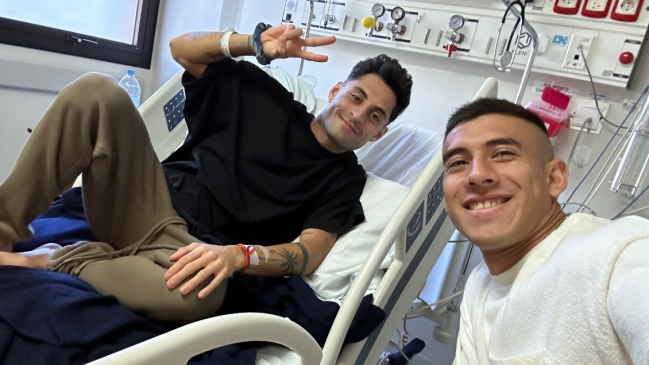   Altamirano reapareció en redes con alentadora visita de un compañero en el hospital 