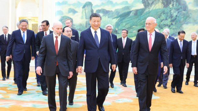   Xi promete a empresarios estadounidenses un entorno empresarial 