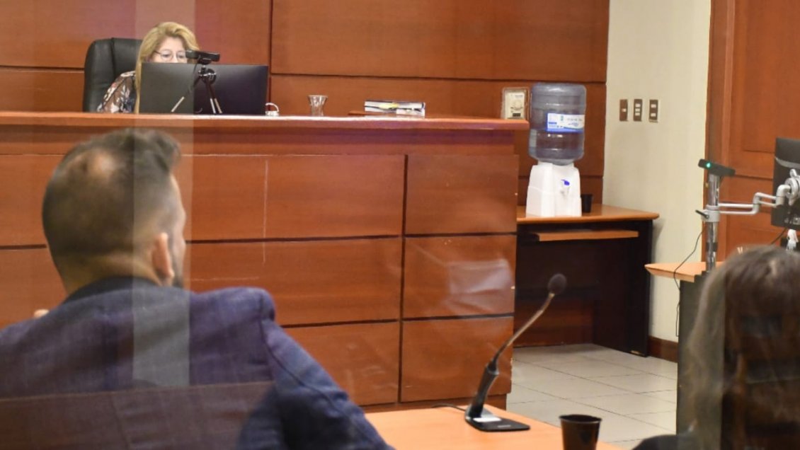 Convenios: Directora de TomArte quedó en prisión preventiva tras formalización Convenios: Directora de TomArte quedó en prisión preventiva tras formalización