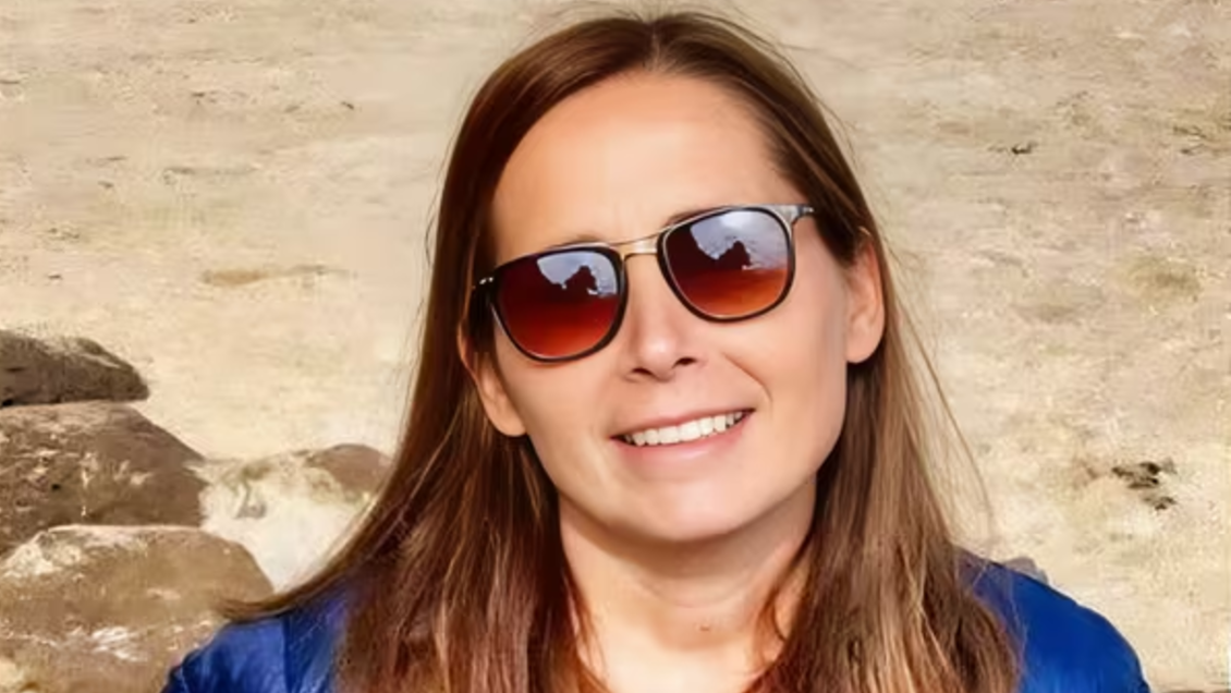 Tía de Crispi niega haber presionado a favor de Democracia Viva o cualquier otra fundación