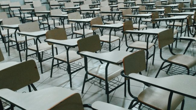  Director de colegio fue detenido por no entregar matrícula a alumno en Vallenar  