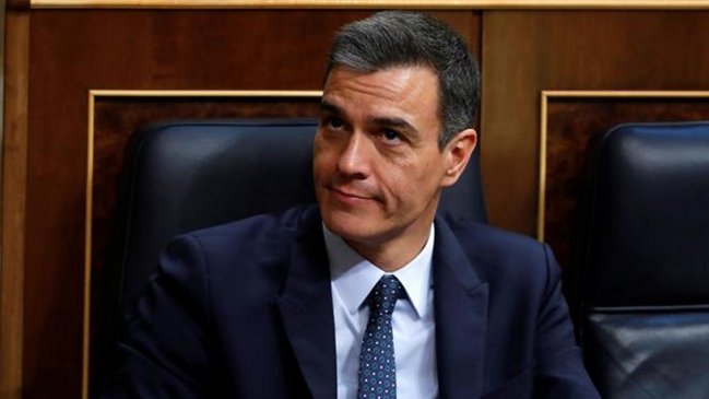 Sánchez ultima su decisión sobre su futuro en el Gobierno con todas las opciones abiertas