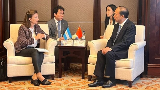  Cancilleres de Argentina, Perú y Bolivia realizan visita oficial en China  