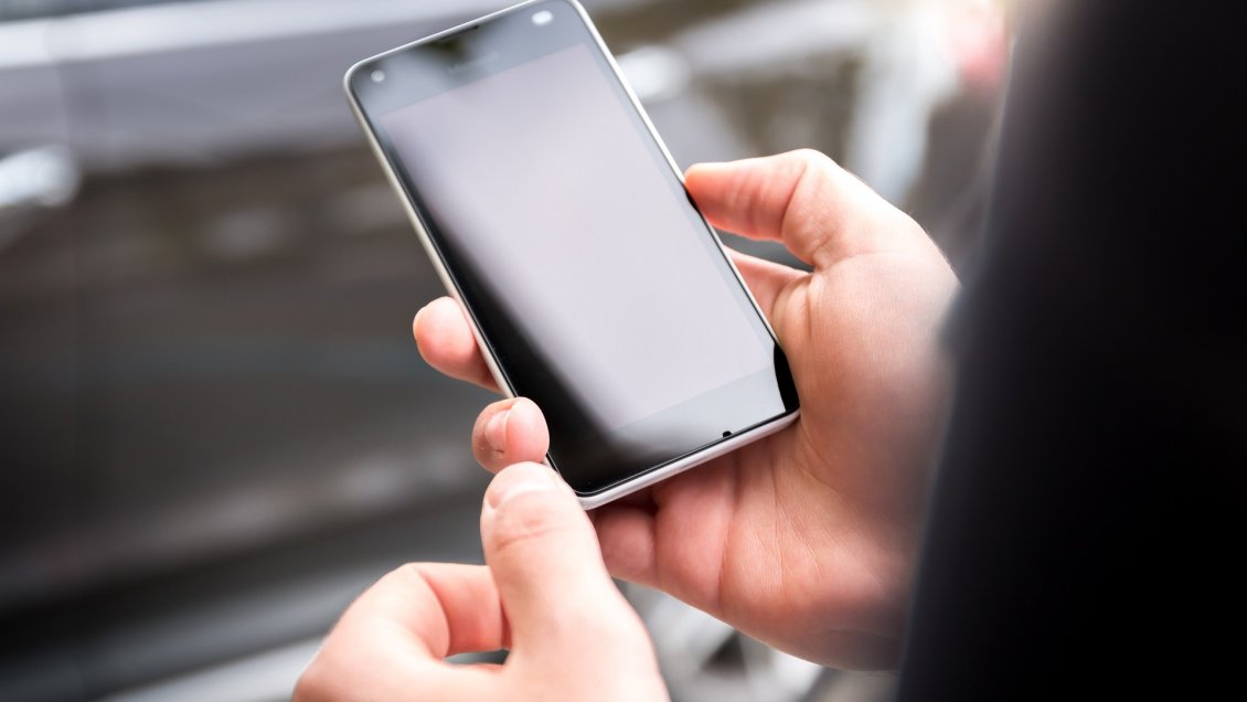 Adolescente asesinó a balazos a su familia porque le prohibió el celular en Brasil Adolescente asesinó a balazos a su familia porque le prohibió el celular en Brasil