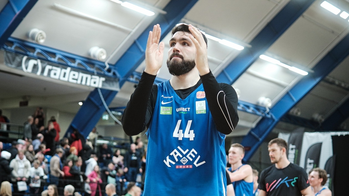 Chileno Manny Suárez conquistó un nuevo título en el baloncesto europeo Chileno Manny Suárez conquistó un nuevo título en el baloncesto europeo