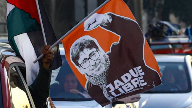 Un mes preso: Defensa pide de nuevo reevaluar prisión preventiva de Jadue