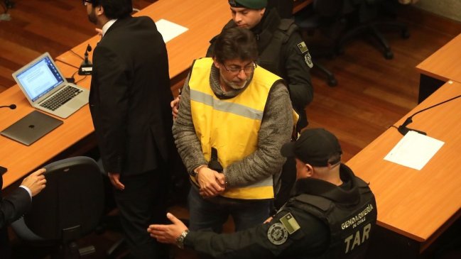 Daniel Jadue seguirá preso y arriesga destitución