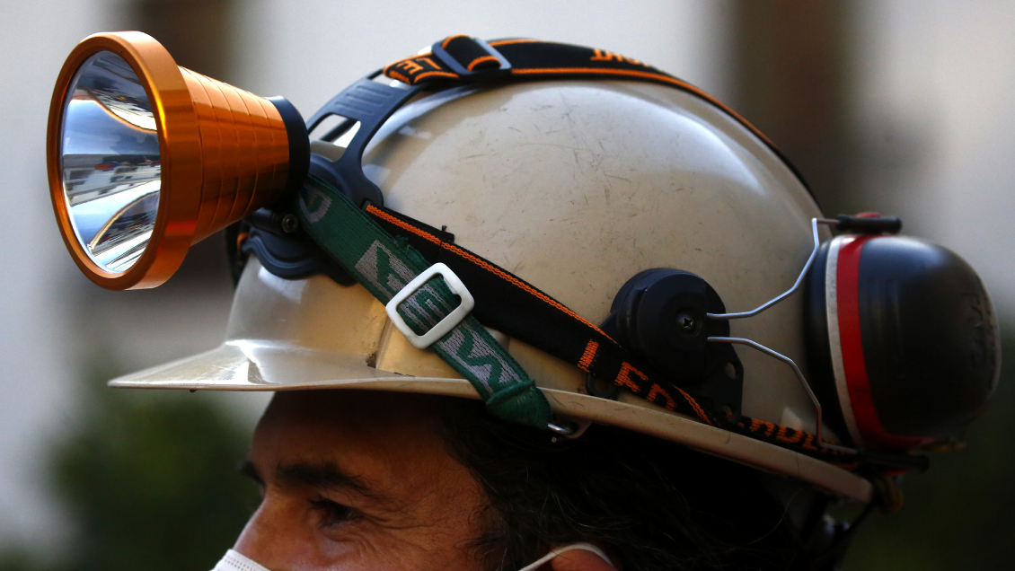 Derrumbe en mina de Camarones: Empresa tardó al menos ocho horas en avisar a las autoridades