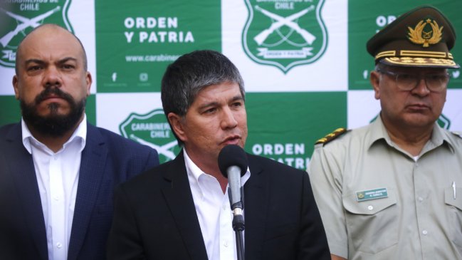 Ante ola de asesinatos, Interior se reúne de urgencia con jefes policiales en La Moneda