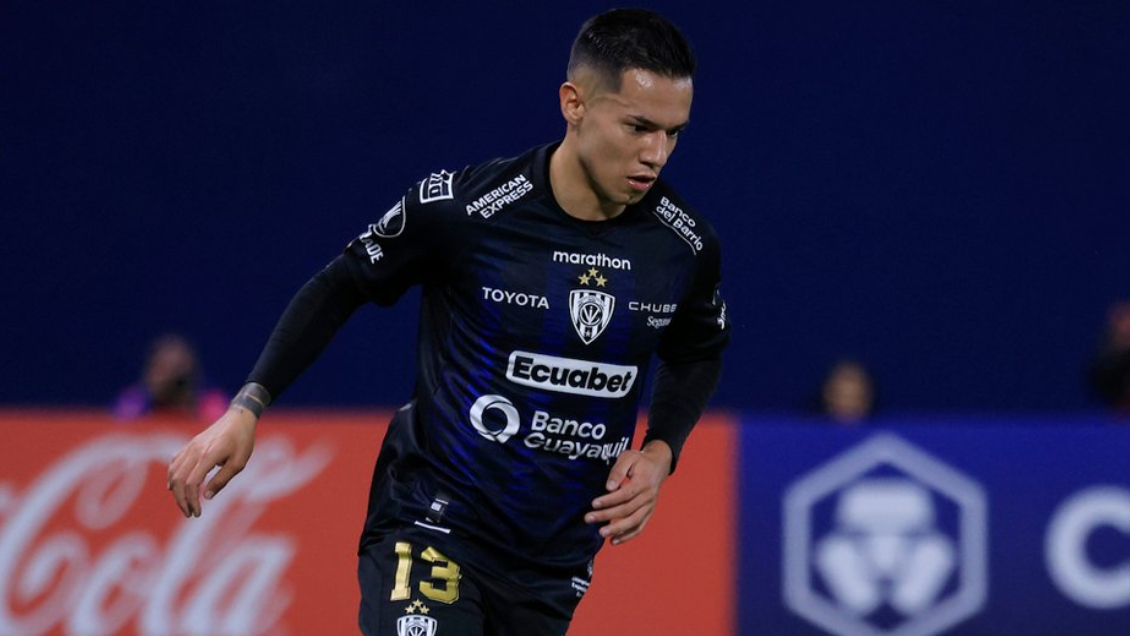 Independiente del Valle descartó contactos con Colo Colo por Matías Fernández Independiente del Valle descartó contactos con Colo Colo por Matías Fernández