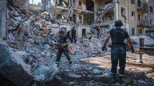 China apoya que Ucrania y Rusia negocien y pide buscar una 