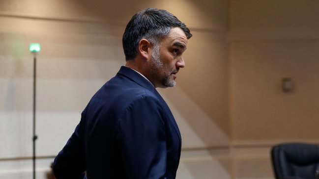 Secretario del Frente Amplio: Javier Macaya y la derecha relativizan el abuso sexual infantil