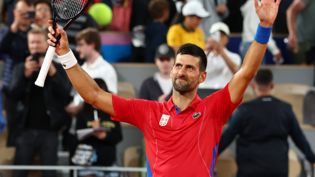   Djokovic arrasó con Ebden y espera a Nadal en París 2024: 