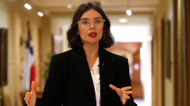 Vallejo golpea la mesa por caso Macaya: Las víctimas son las menores de edad, no la UDI