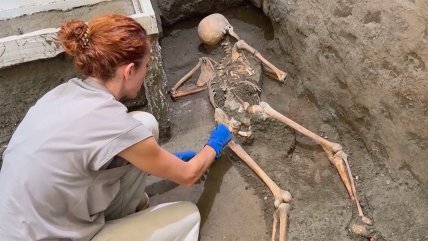   Nuevo hallazgo en Pompeya: Un hombre, una mujer y un tesoro 