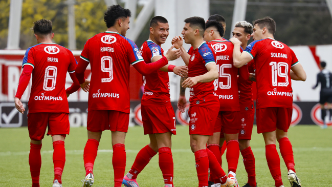   Unión La Calera derribó a Palestino y abandonó la zona de descenso 