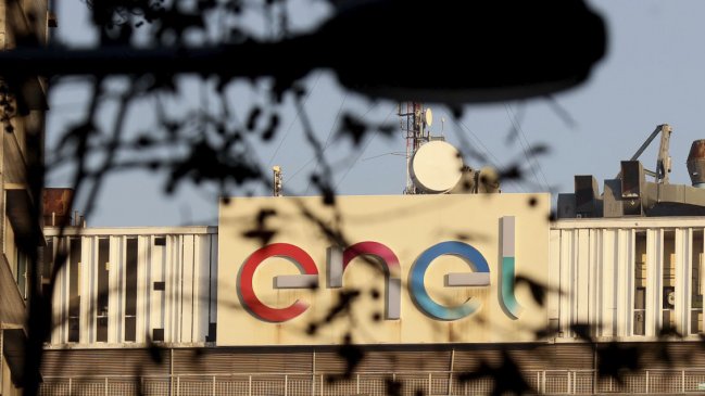 Pardow: Enel sigue poniendo obstáculos a las compensaciones