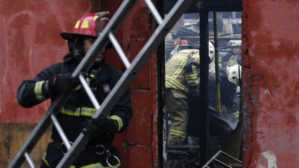  Niña de 9 años murió en incendio que afectó varias casas en Puerto Montt  