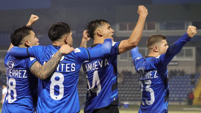   Huachipato confirmó jornada doble: Jugará por el Campeonato y Copa Chile en un mismo día 