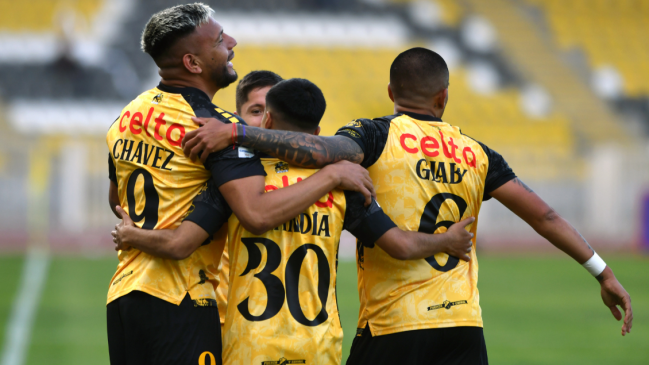   Coquimbo venció a Iquique y clasificó a la fase nacional de la Copa Chile 