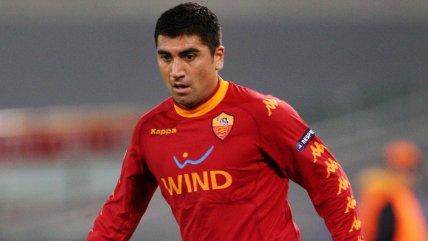   AS Roma, Udinese y Fiorentina saludaron al cumpleañero David Pizarro 