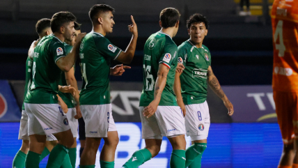   Audax Italiano hundió a Cobreloa en la lucha por evitar el descenso 