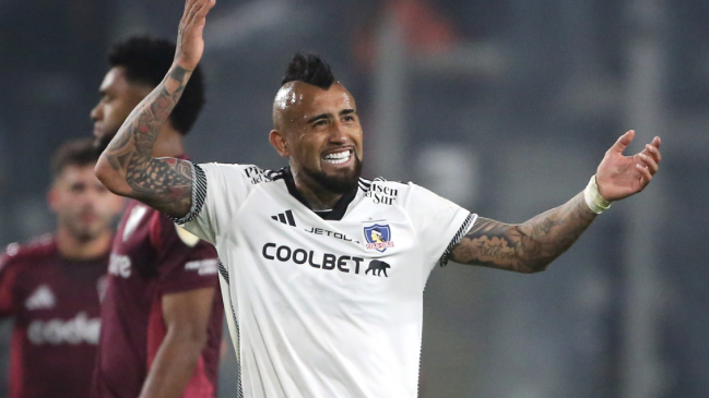   Arturo Vidal: El 90 por ciento de Chile es colocolino 