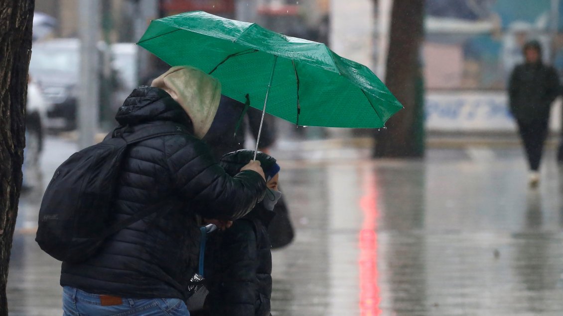 Metereología pronostica viento, lluvia y nieve para la zona central Metereología pronostica viento, lluvia y nieve para la zona central