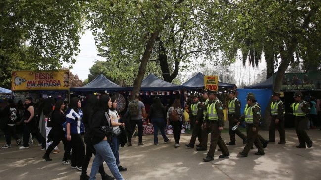  Cuatro detenidos por intentar entrar con hilo curado al Parque OHiggins  