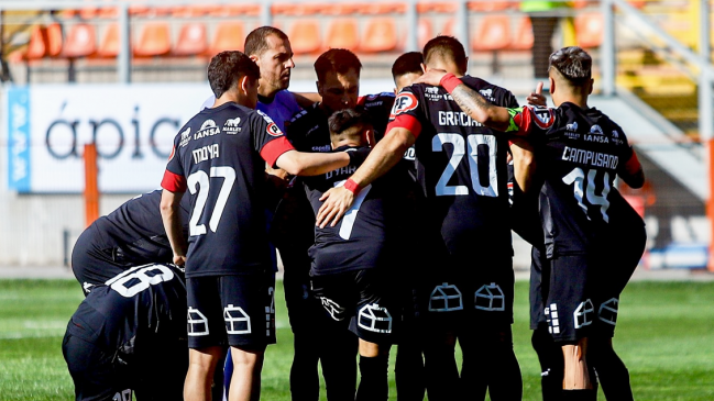   Ñublense hundió a Cobreloa con un épico triunfo en los descuentos 