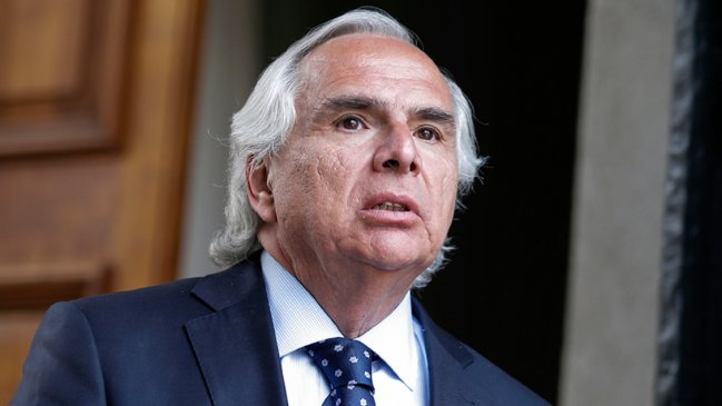 Chadwick renunció a presidencia de la Junta Directiva de la U. San Sebastián