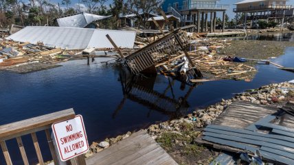  Huracán Helene deja más de 50 de muertos en EEUU  