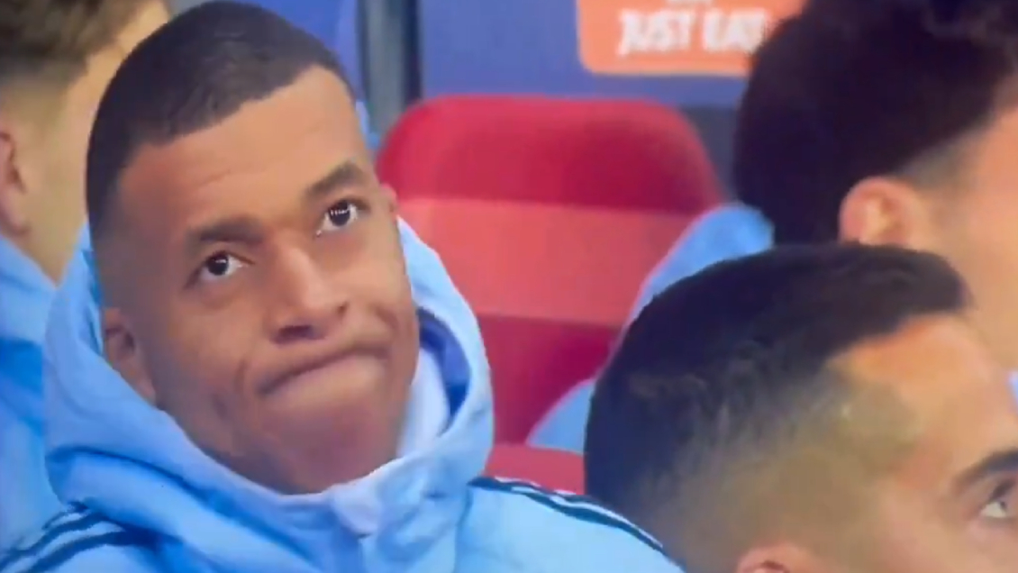 [VIDEO] Así reaccionó Mbappé con fallida jugada de Vinicius en la Champions