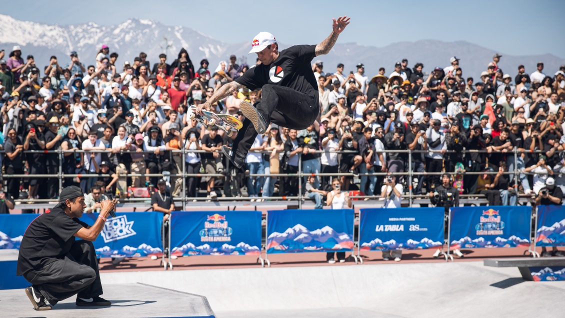 Leyendas mundiales del skate deslumbraron en el Estadio Nacional Leyendas mundiales del skate deslumbraron en el Estadio Nacional