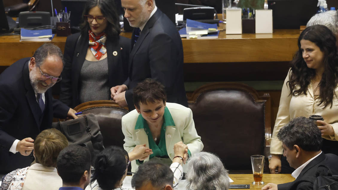 Fracasó la acusación constitucional de Republicanos contra ministra Tohá