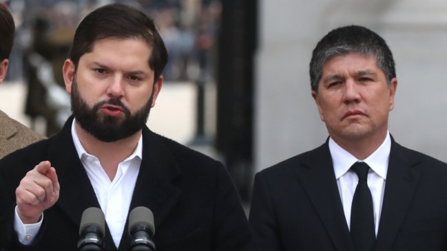 Denunciado por violación, Monsalve contó a Boric que había revisado las cámaras del hotel