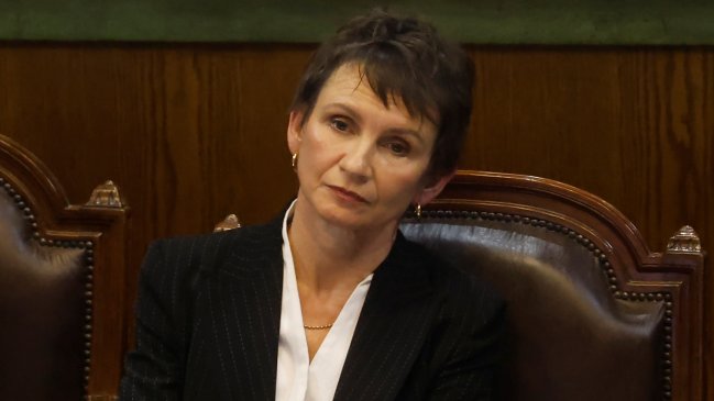 Tohá ante la Cámara: El Gobierno nunca subestimó acusación contra Monsalve