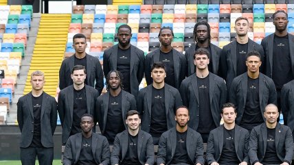   ¡Qué pinta! Udinese se tomó la foto oficial con Alexis Sánchez y Damián Pizarro 