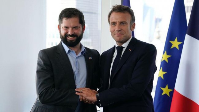 Presidente de Francia visitará Chile la próxima semana