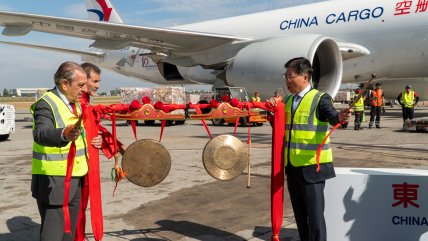   Chile y China conmemoraron 10 años de vuelos chárter para enviar productos al gigante asiático 