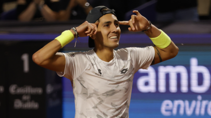   Alejandro Tabilo recibió una nominación a los ATP Awards 2024 