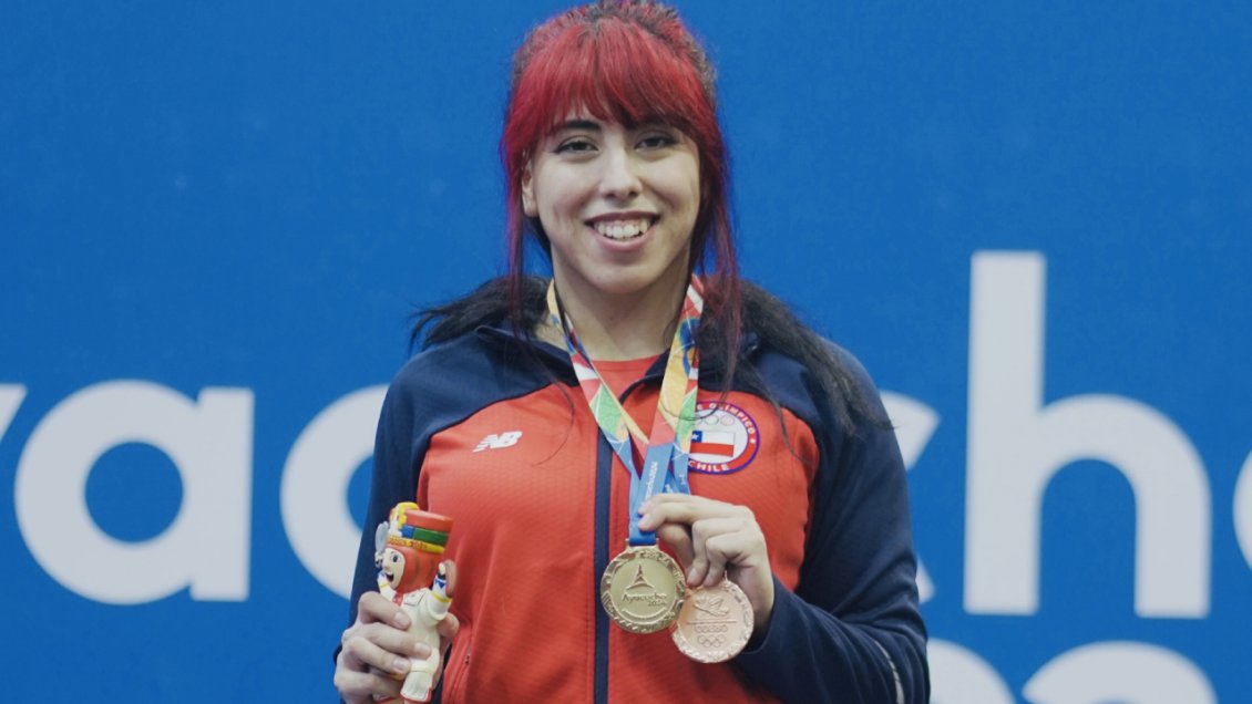Pesista Javiera Contador ganó oro y bronce en los Juegos Bolivarianos de Ayacucho Pesista Javiera Contador ganó oro y bronce en los Juegos Bolivarianos de Ayacucho