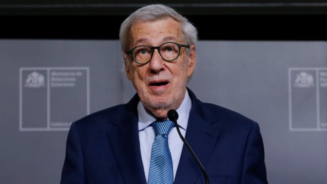 Canciller Van Klaveren viaja a Filipinas para lanzar negociación de acuerdo de comercio