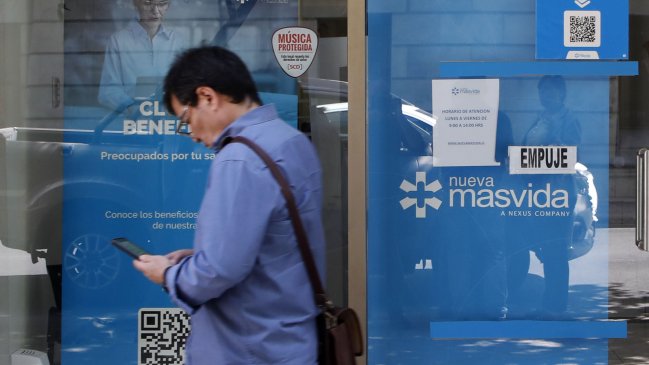 Pago a cotizantes: Superintendente pide a las isapres 